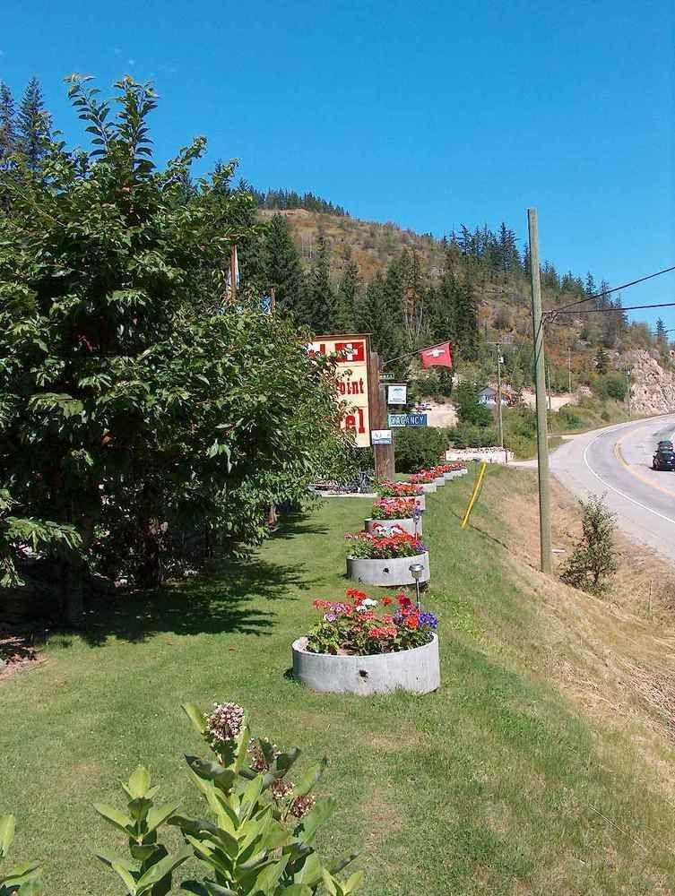 Viewpoint Rv & Cottages Salmon Arm Buitenkant foto